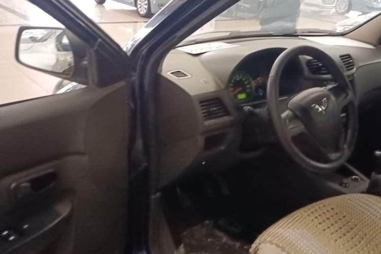 Used Wuling Hongguang 2014 1.5L Base Version