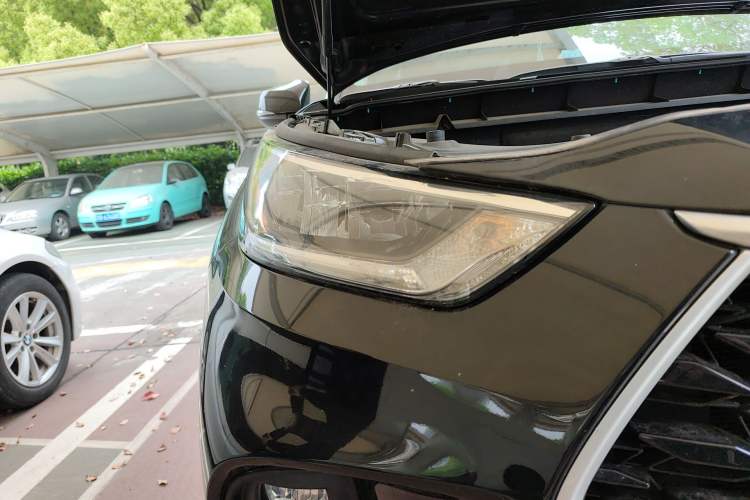 Used Toyota Highlander 2022 Dual-Engine 2.5L Four-Wheel Drive Luxury Edition 7 Seats Right Front Headlight