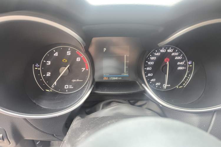 Used Alfa Romeo Stelvio 2017 2.0T 200HP Elite Edition