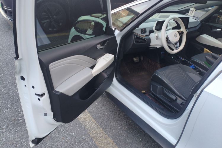 Used Volkswagen ID.3 2023 Pure Smart Edition