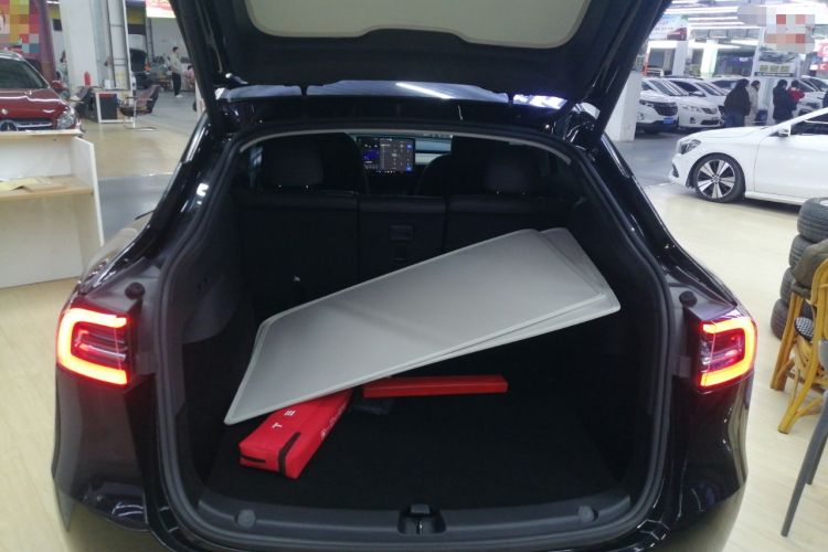 Used Tesla Model Y 2022 Rear-Wheel-Drive Version