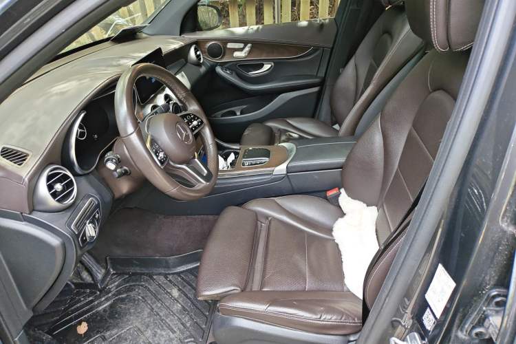 Used Mercedes-Benz GLC 2020 Facelift GLC 300 L 4MATIC Dynamic Edition Left Front Seat