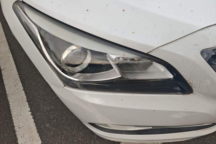 Used Hyundai Mistra 2014 1.8L Automatic Smart GLS Right Front Headlight