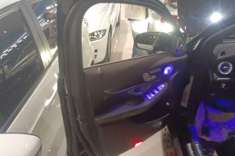 Used Mercedes-Benz GLC 2021 GLC 260 L 4MATIC Luxury Model