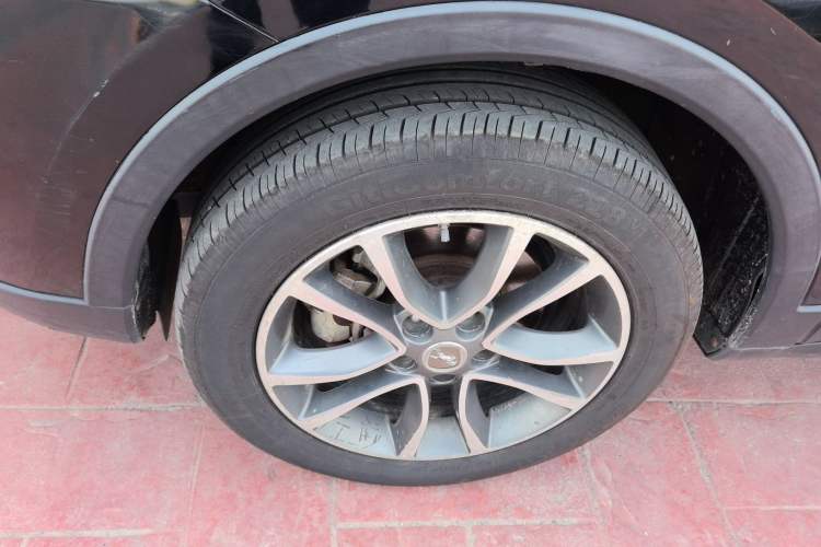 Used Hanteng X5 2018 1.5T CVT Luxury Edition Exterior 4