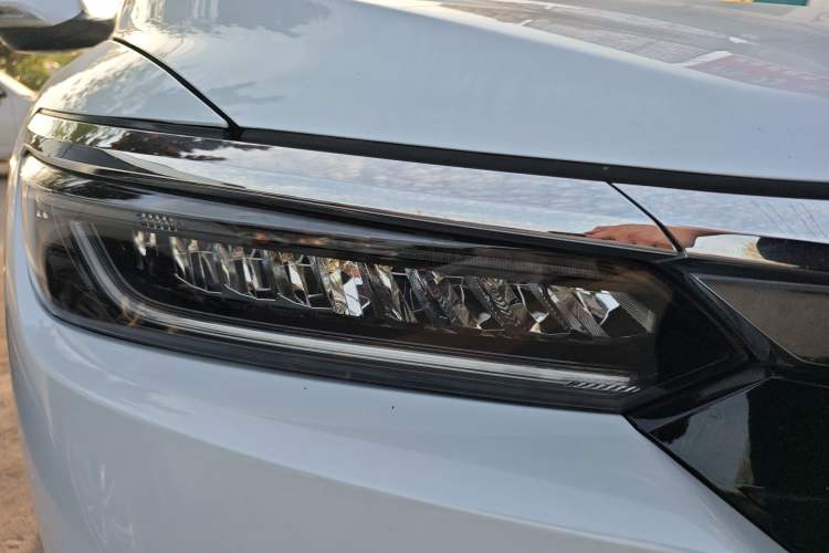 Used Honda Breeze 2020 240TURBO CVT Two-Wheel Drive Prestige Edition Right Front Headlight