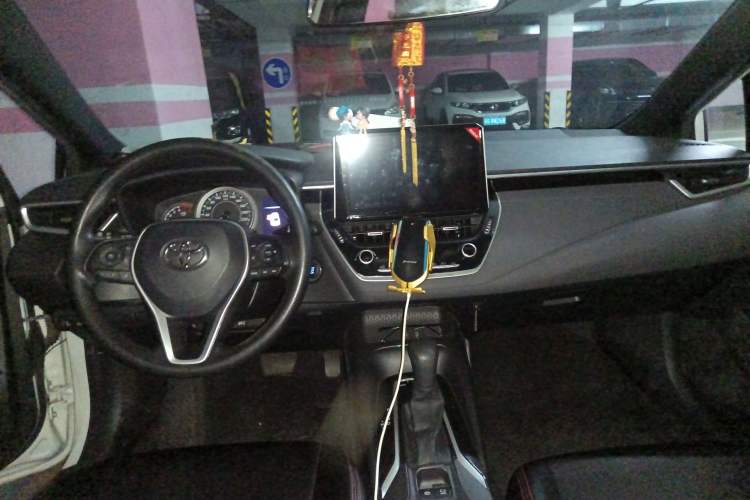 Used Toyota Levin 2021 185T CVT Luxury Edition
