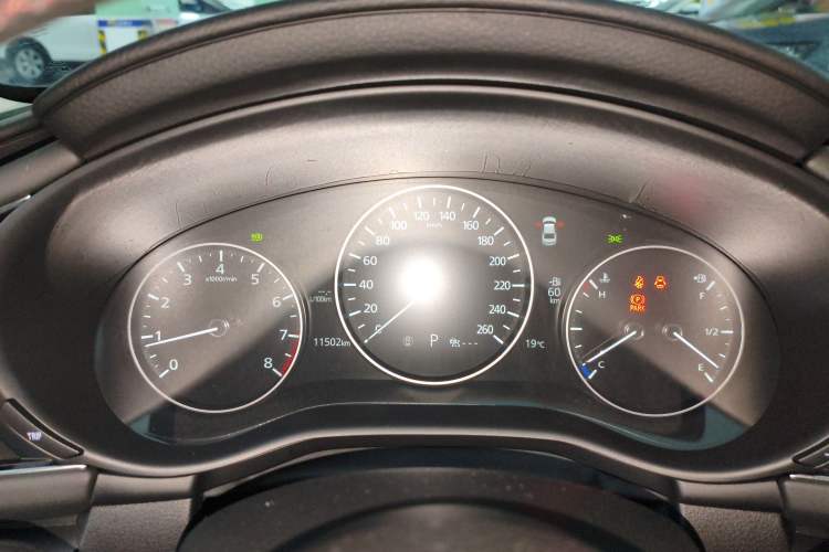 Used Mazda 3 Axela 2023 2.0L Automatic ZhiZhen Edition