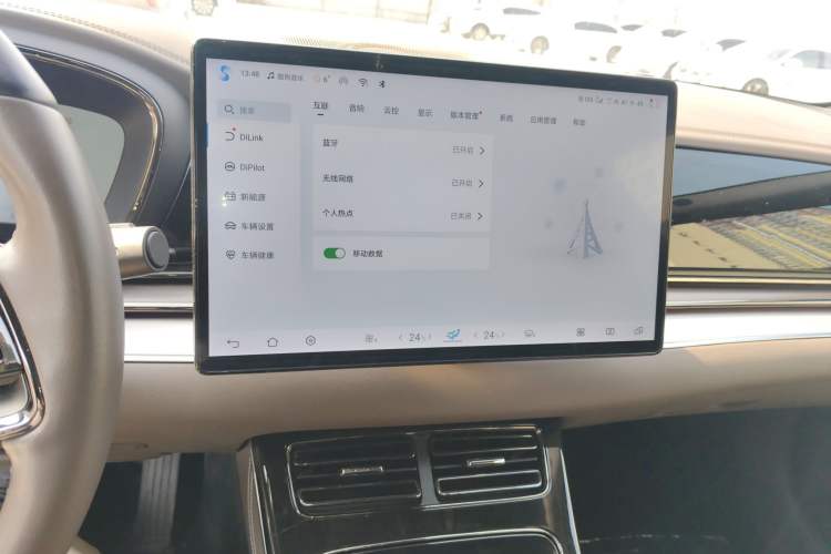 Used BYD Han 2024 EV Glory Edition 605KM Front-Wheel-Drive Premium Model