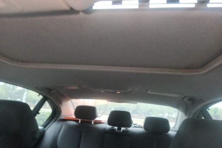 Used BMW 3 Series 2016 320Li Ambition Model
