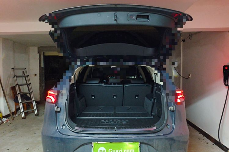 Used BYD Tang New Energy 2018 DM 2.0T All-Wheel Drive Smart Connect Elite 7-Seater China V Emission Standard