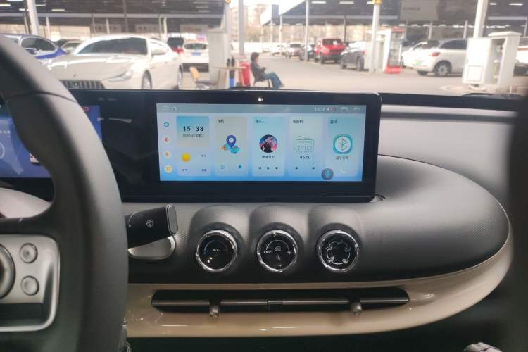Used Wuling Bingo 2023 333 km Lingxi Connected Version
