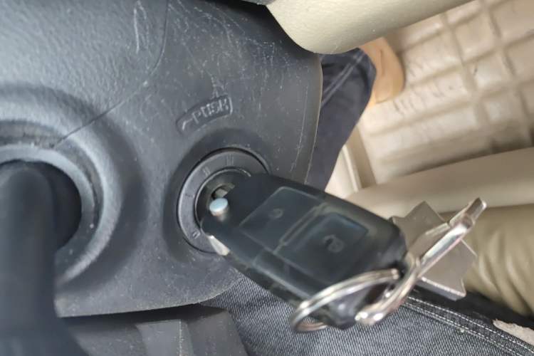 Used Honda CR-V 2010 2.4L automatic four-wheel drive luxury version