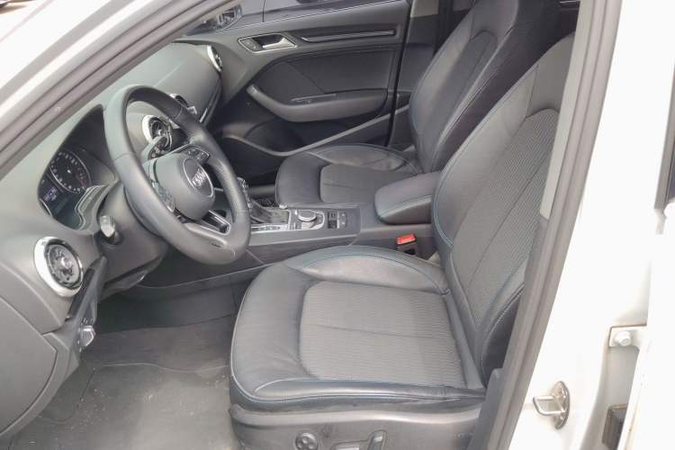 Used Audi A3 2018 30th Anniversary Edition Limousine 35 TFSI Fashion Model
