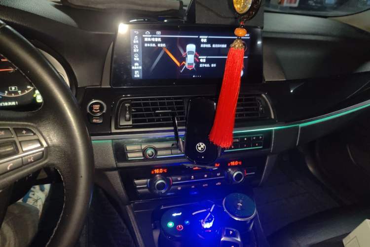 Used BMW 5 Series 2013 520Li Elegant Edition
