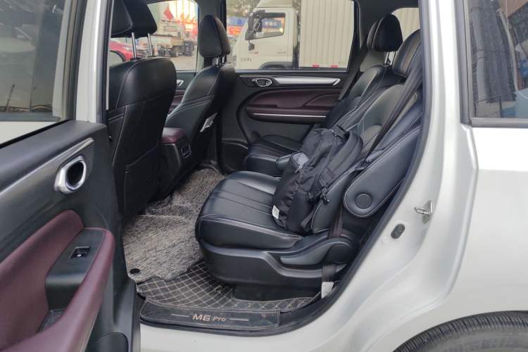 Used GAC Trumpchi M6 2021 PRO 270T DCT Luxury Edition Left Rear Seat