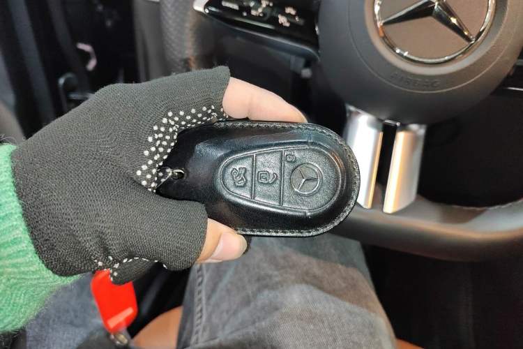 Used Mercedes-Benz GLC Coupe 2024 GLC 300 4MATIC Coupe SUV
