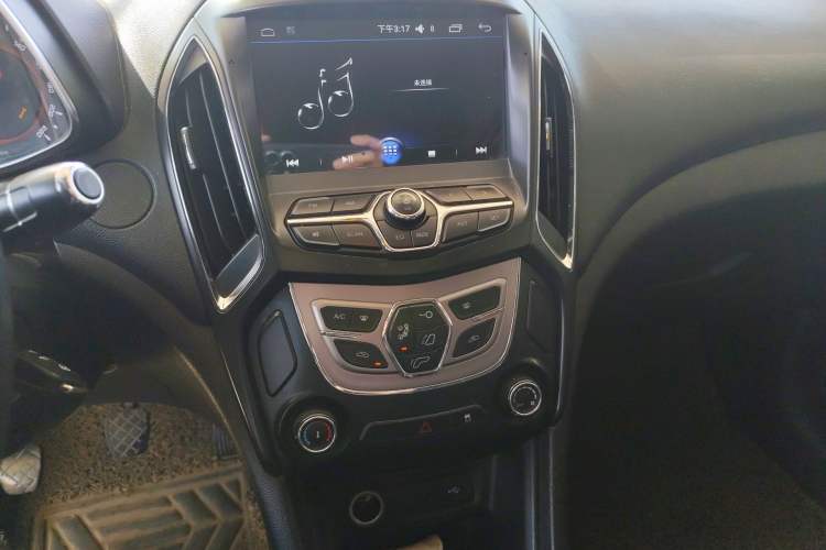 Used Chery Arrizo 5 2017 1.5L Manual Lingchao Edition Audio And AC Panel