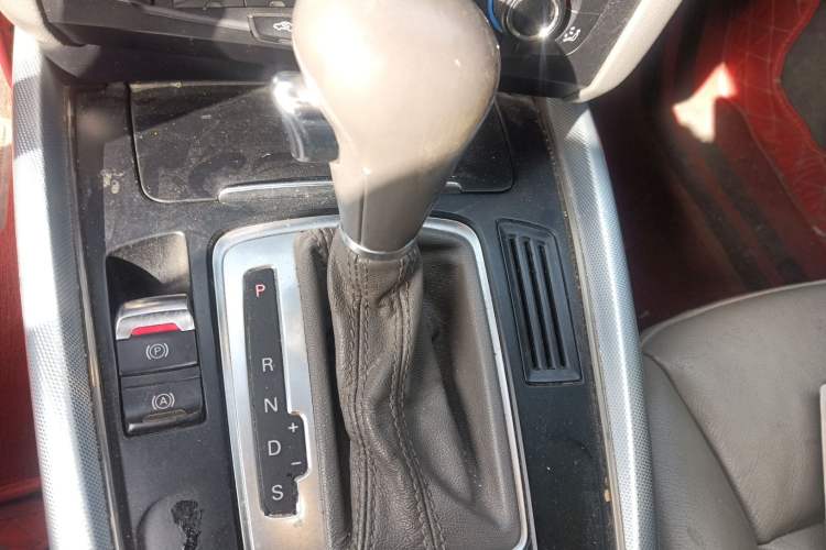 Used Audi Q5 2011 2.0TFSI Comfort Version