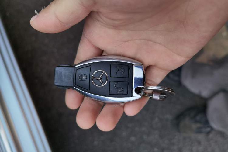 Used Mercedes-Benz C-Class 2011 C 200 CGI Elegant Model Vehicle Key