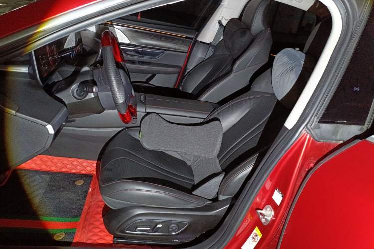 Used XPeng P7 2020 670E