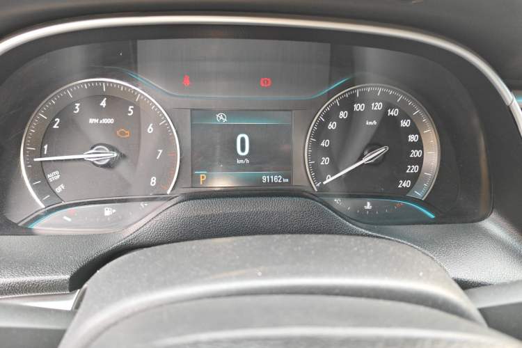 Used Buick GT 2016 15N Automatic Elite Edition Odometer Close Up