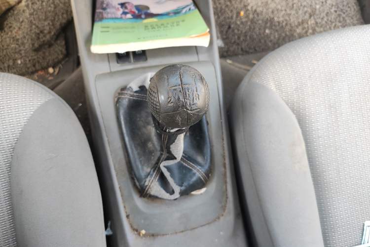 Used Chevrolet Sail 2011 Sedan 1.4L Manual Happiness Edition
