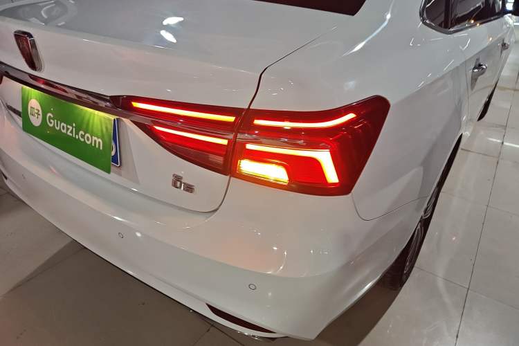 Used Roewe i6 2020 PLUS 1.6L CVT 4G Connected Glory Flagship Edition
