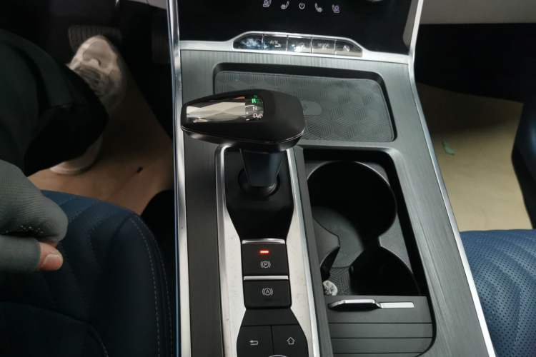 Used EXEED Lingyun 2021 400T Four-Wheel Drive Star Prestige Edition
