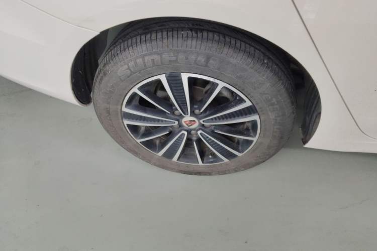 Used Roewe Ei5 2018 Internet Flagship Edition
