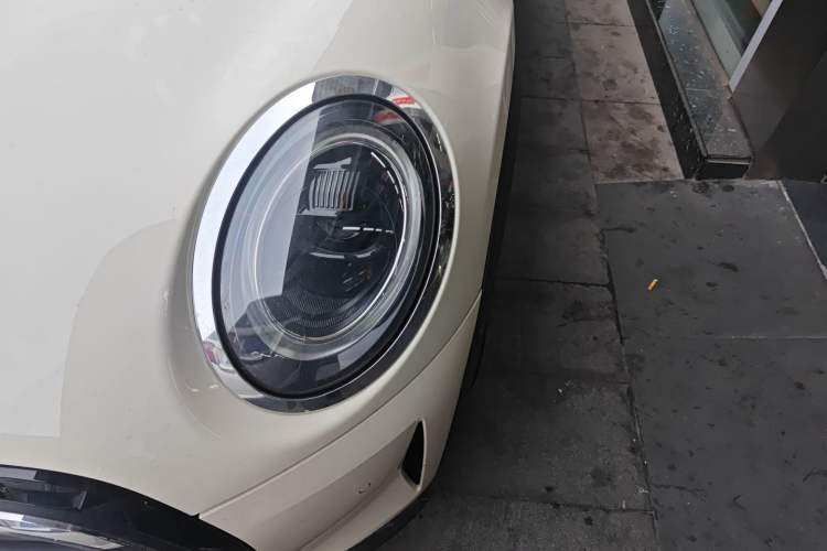 Used MINI 2022 1.5T COOPER Classic Edition