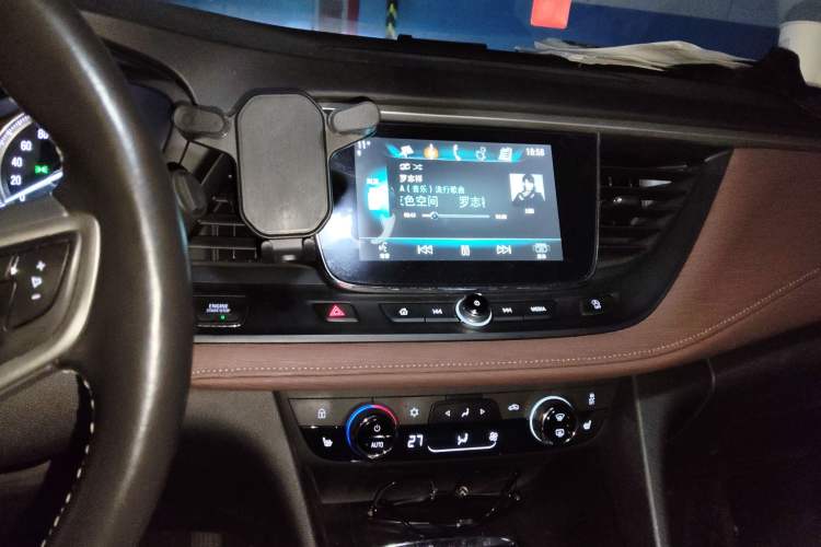 Used Buick GL6 2018 18T 6-Seater Prestige Model
