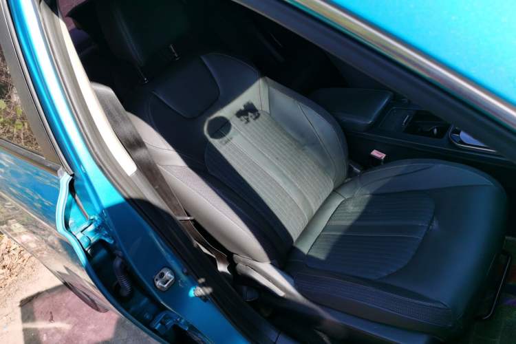 Used Dongfeng Aeolus Yixuan 2020 230T Automatic Advanced Edition