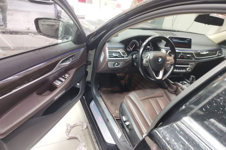 Used BMW 7 Series 2018 730Li Luxury Edition M Sport Package