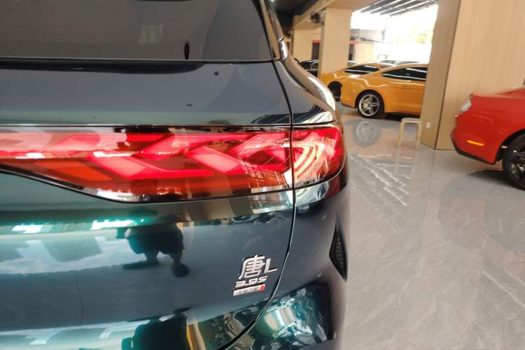 Used BYD Tang L 2025 EV 600KM All-Wheel-Drive LiDAR Flagship Model