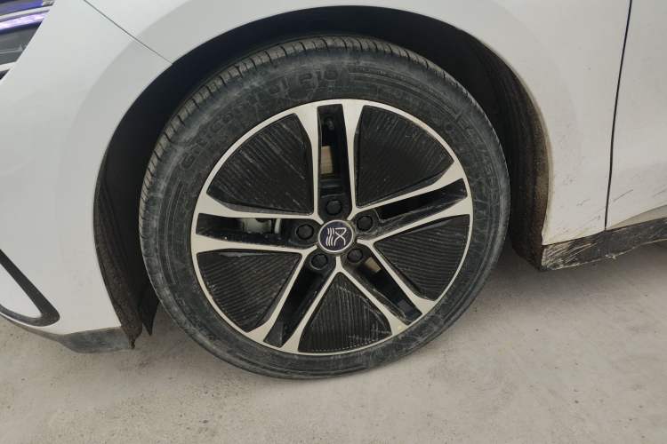 Used BYD Han 2023 EV Champion Edition 605KM Front-Drive Premium Model