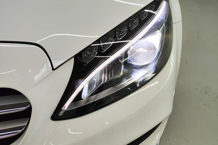 Used Mercedes-Benz C-Class 2017 Facelift C 200 L Sport Edition Left Front Headlight