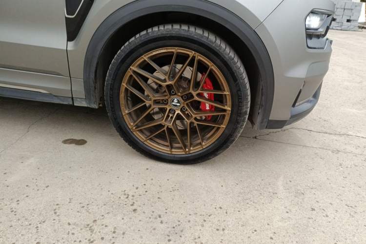 Used Lynk & Co 05 2020 2.0TD Four-Wheel Drive HypeHalo