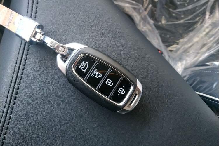 Used Hyundai Custo 2024 270TGDi LUX Prestige Edition
