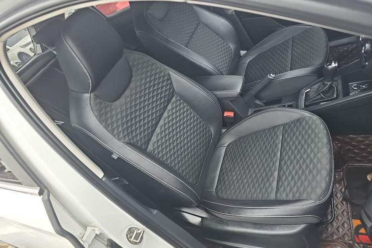 Used Skoda Kamiq 2020 1.5L Automatic Comfort Edition