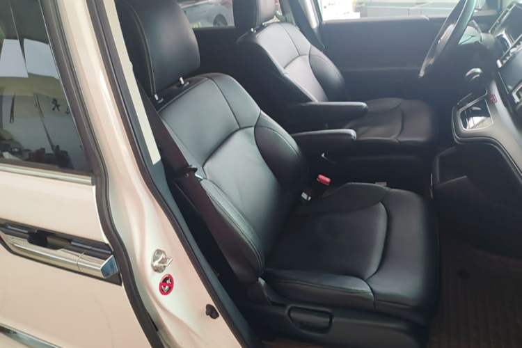 Used Honda Elysion 2016 2.4L Classic Edition