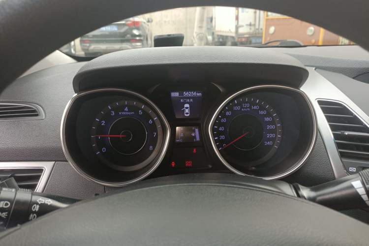 Used Hyundai Elantra (5th Generation / Langdong) 2012 1.6L Manual Leading Model Instrument Cluster