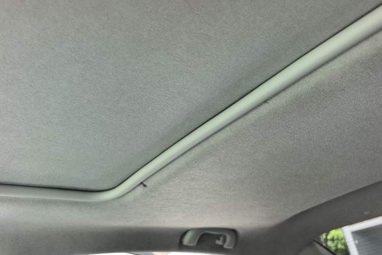 Used Chevrolet Cavalier 2019 320 Manual Xinyue Edition Headliner