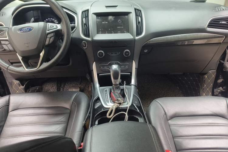 Used Ford Edge 2018 EcoBoost 245 Two-Wheel-Drive Titanium 7-Seater China V Standard