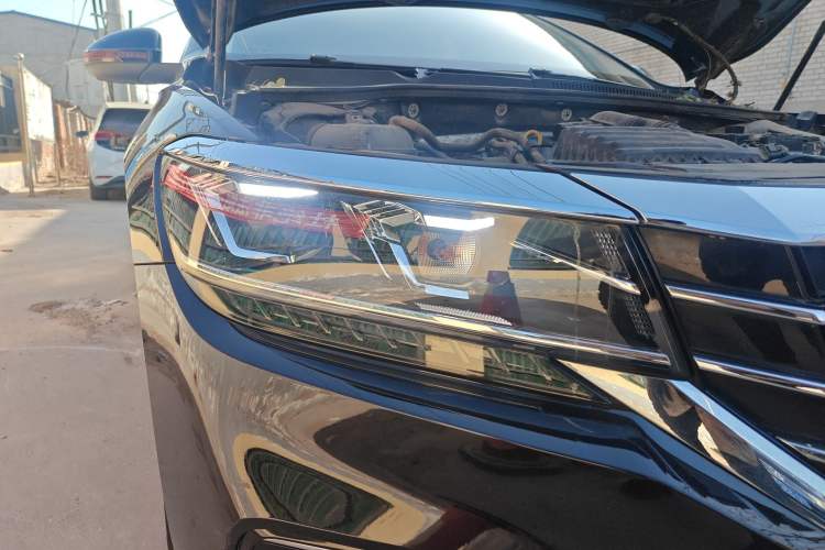 Used Volkswagen Passat 2019 280TSI Business Edition China VI