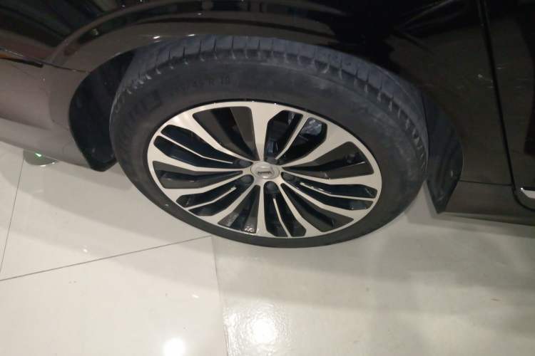 Used Volvo S90 2023 B5 Zhiyi Luxury Edition
