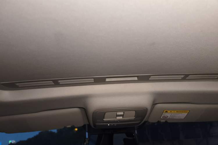 Used MG 5 2021 300TGI DCT Elegant Luxury Edition
