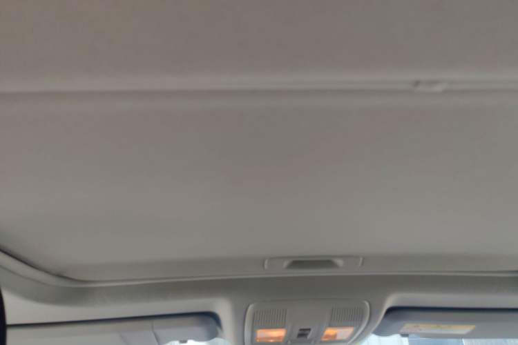 Used Mazda 3 Axela 2017 Hatchback 1.5L Automatic Luxury Model Emission Standard China V