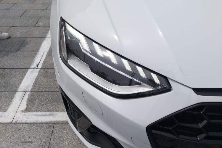 Used Audi A4 2023 Avant 40 TFSI Fashionable and Dynamic Model