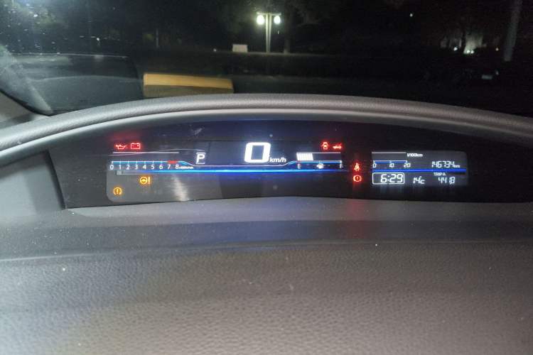 Used Honda Jade 2016 1.8L Automatic Comfort Elite Version 5 Seats